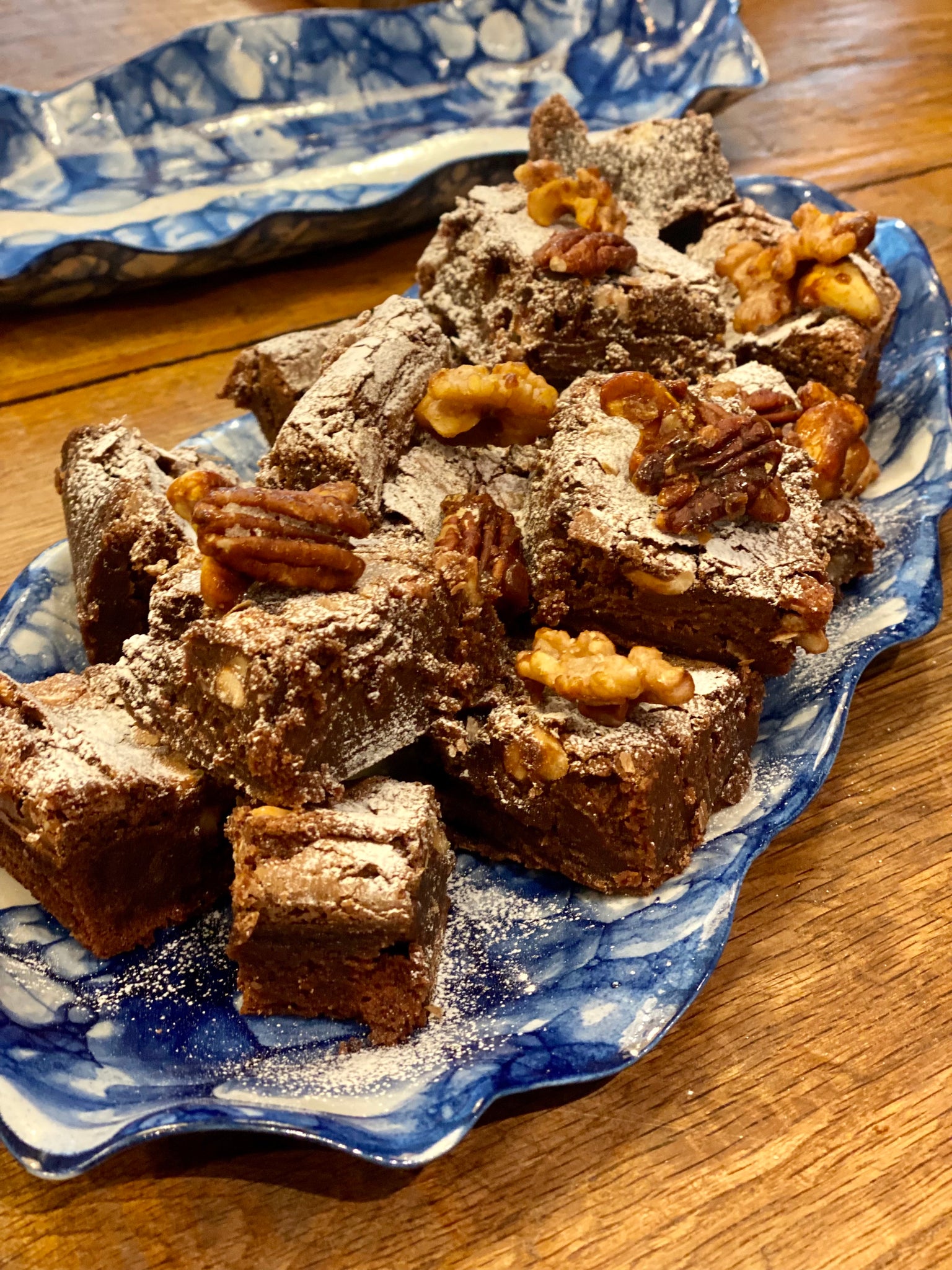 HOW TO MAKE THE PERFECT GOOEY BROWNIES